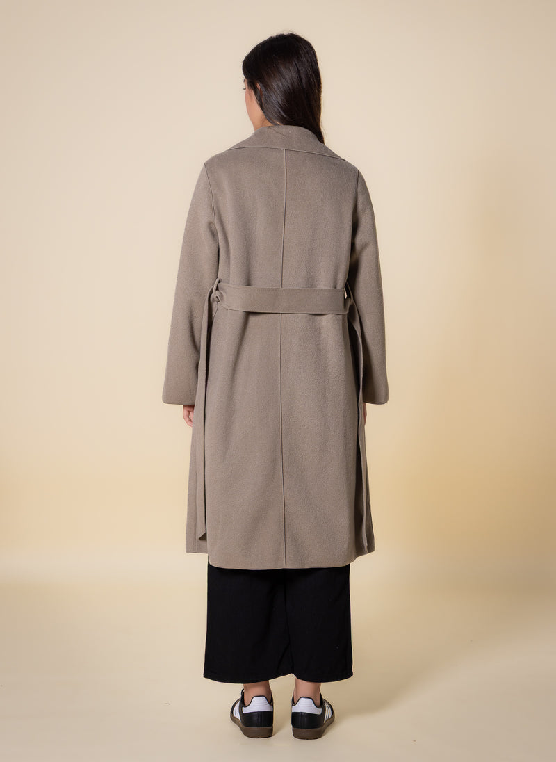 DETAILED WOOL BLEND COAT