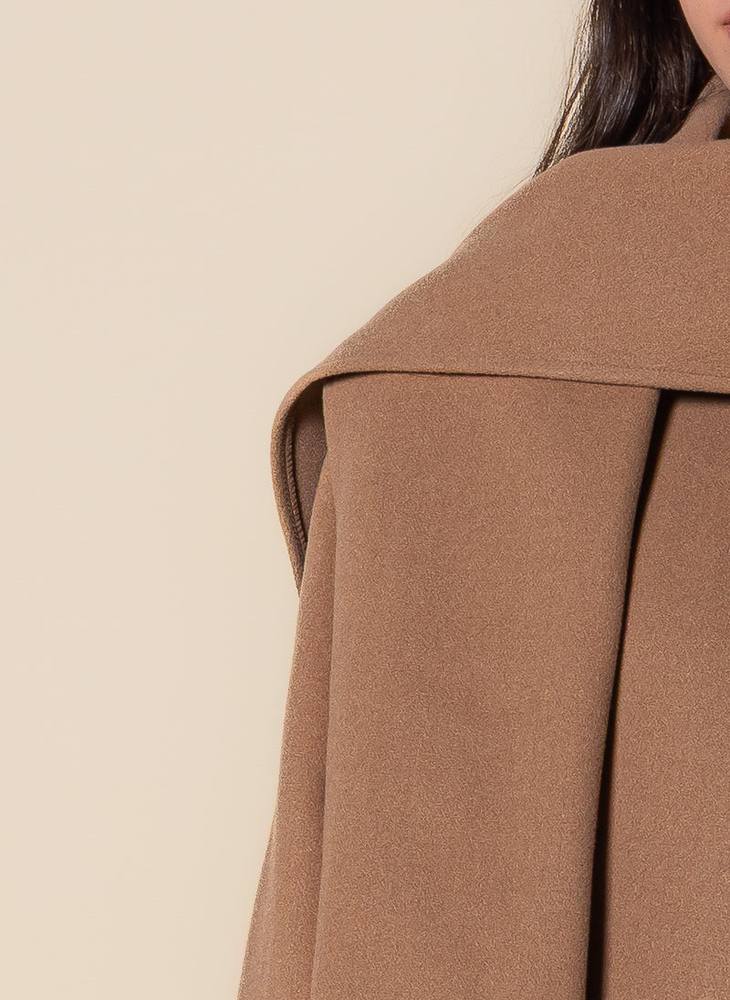 LONG COAT WITH SCAF