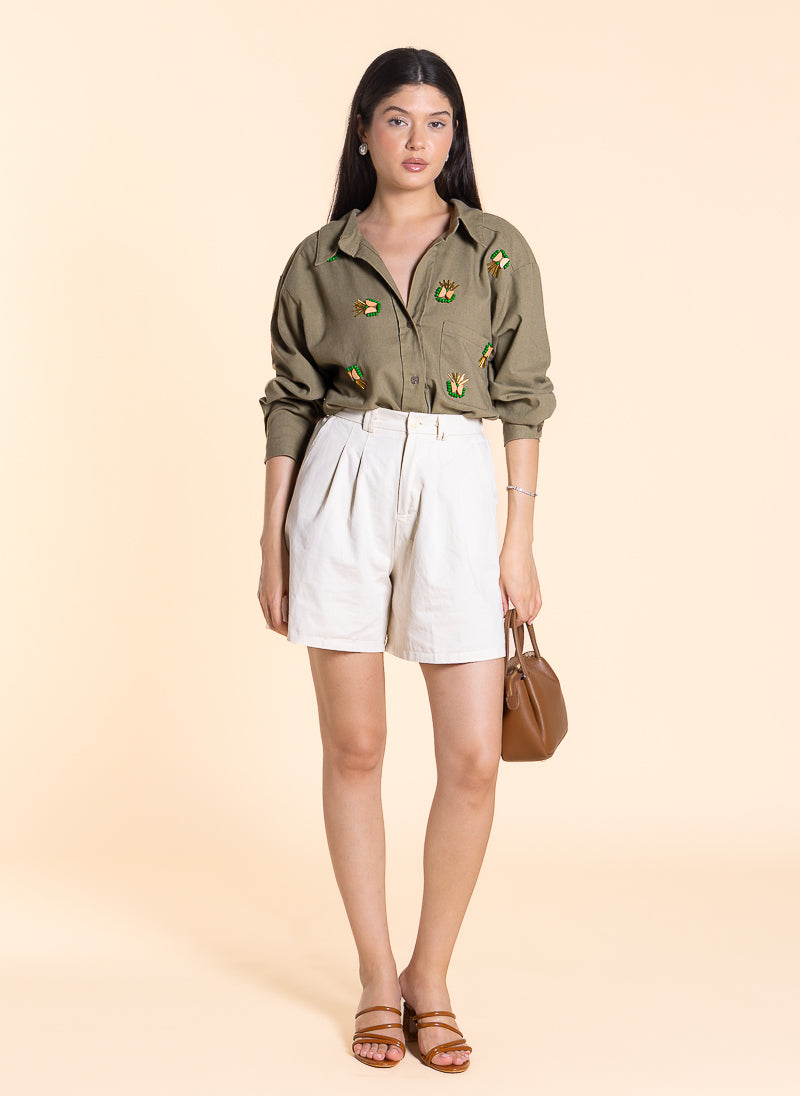 DETAILED EMBROIDERED COMFORT SHIRT
