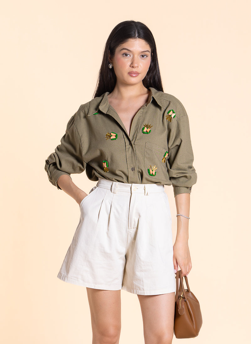 DETAILED EMBROIDERED COMFORT SHIRT