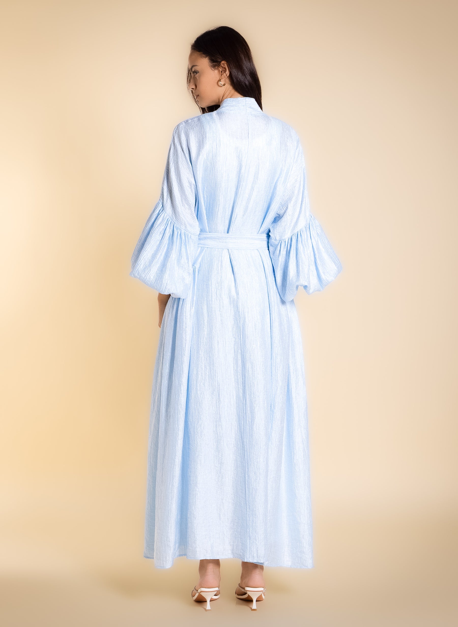 SHINY TEXTURED ABAYA WITH BELT
