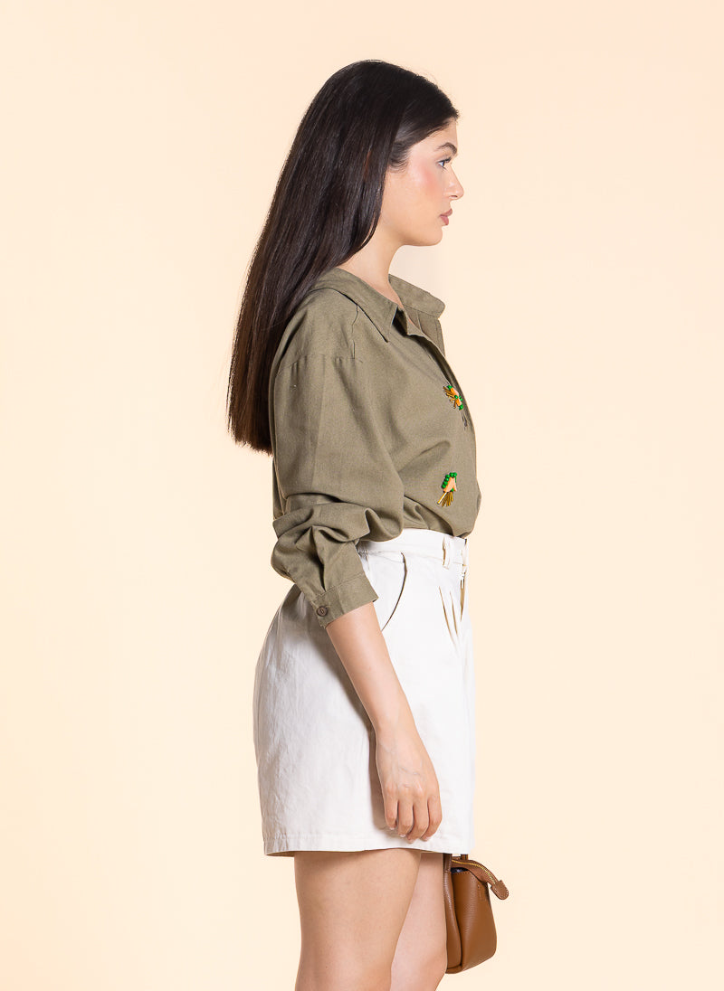 DETAILED EMBROIDERED COMFORT SHIRT