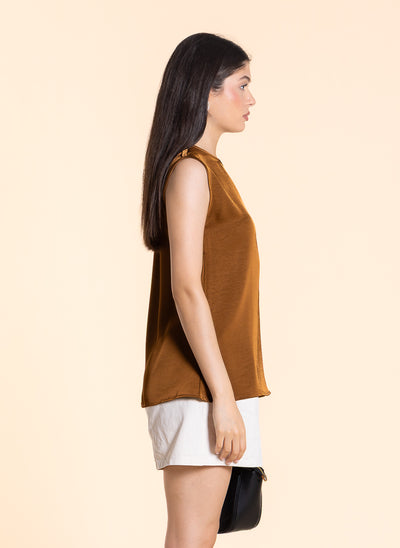 DETAILED DRAPED SATIN TOP